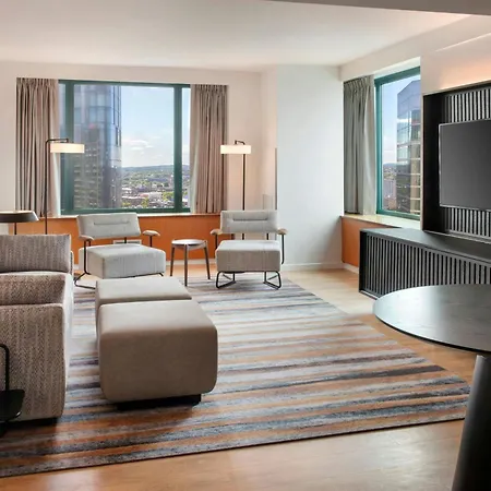 Sheraton Boston Hotel Exterior photo